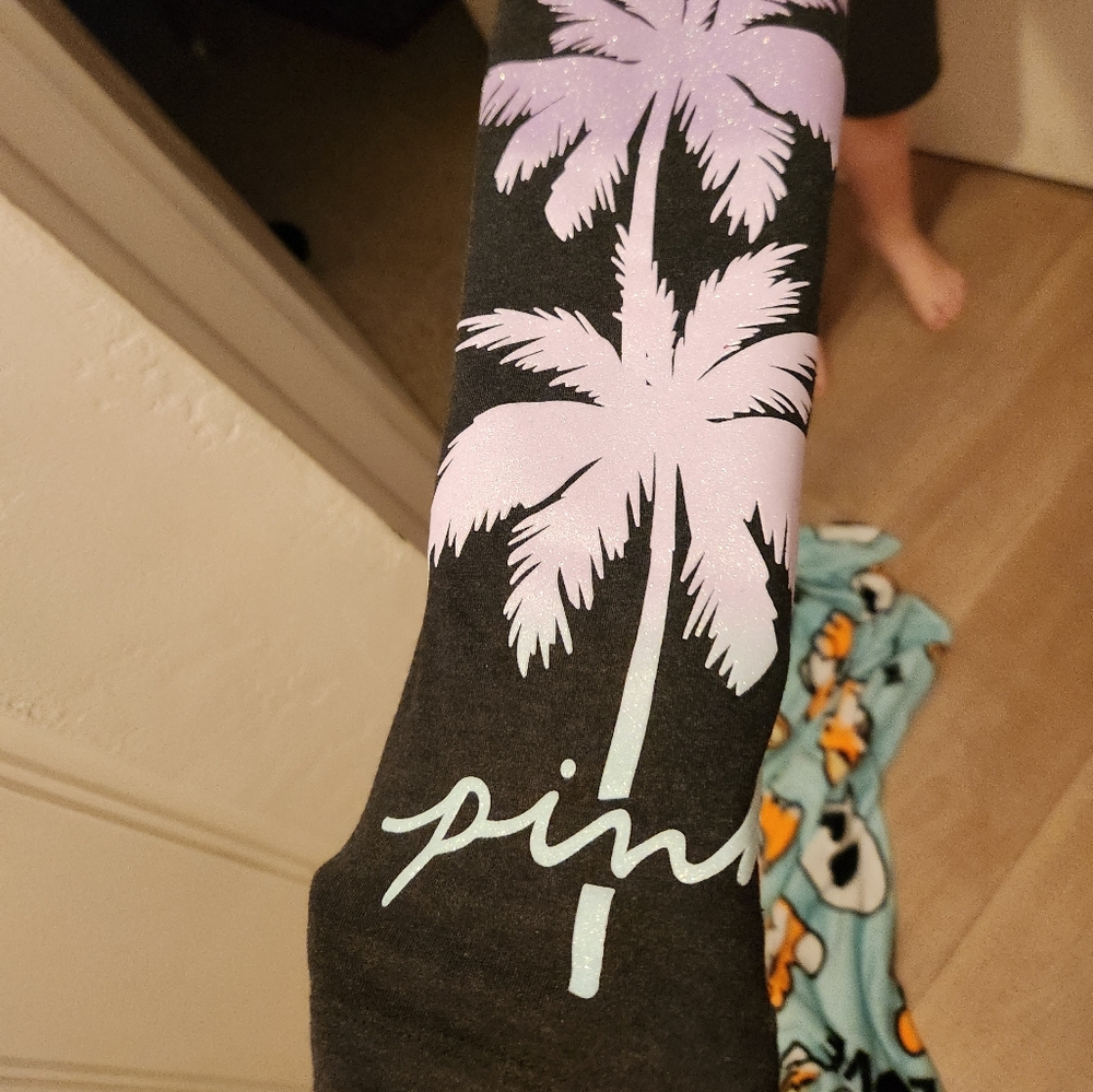 Victorias secret leggings NWT small